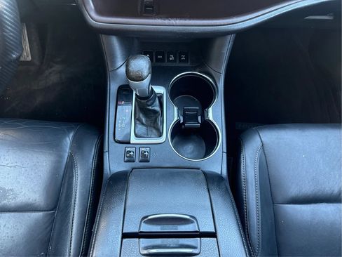 Used 2015 Toyota Highlander XLE AWD/4WD image 15