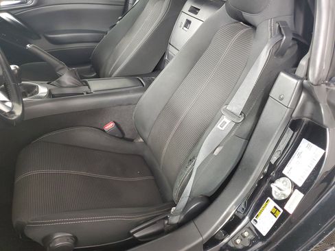 Used 2017 FIAT 124 Spider Classica image 12