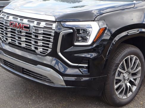 New 2026 GMC Terrain Denali image 4