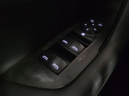 Used 2021 Chevrolet Blazer LT FWD image 27
