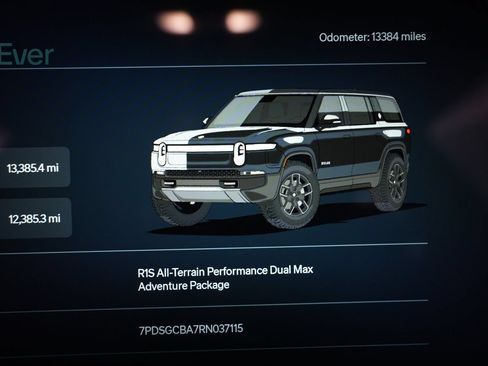 Used 2024 Rivian R1S Adventure AWD/4WD image 7