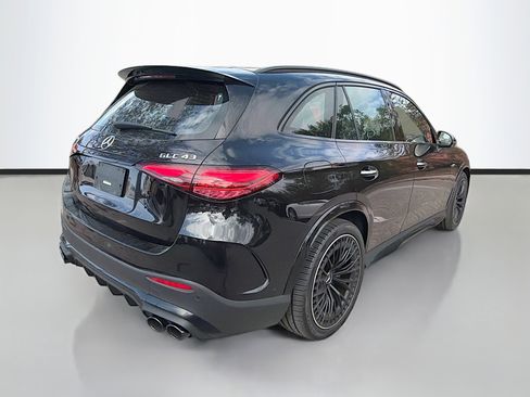 Used 2025 Mercedes-Benz GLC 43 AMG 4MATIC image 3