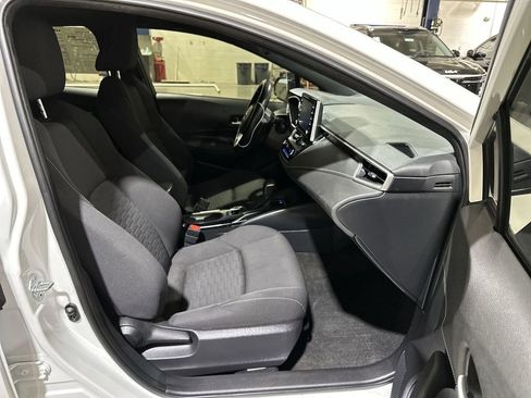 Used 2021 Toyota Corolla SE image 24