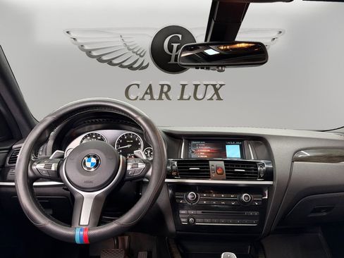 Used 2017 BMW X4 M40i w/ Technology Package AWD/4WD image 10