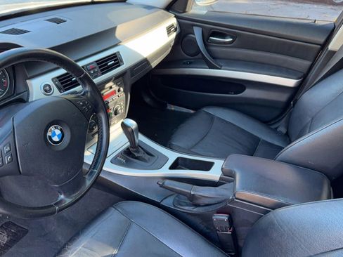 Used 2006 BMW 325xi Sedan image 14