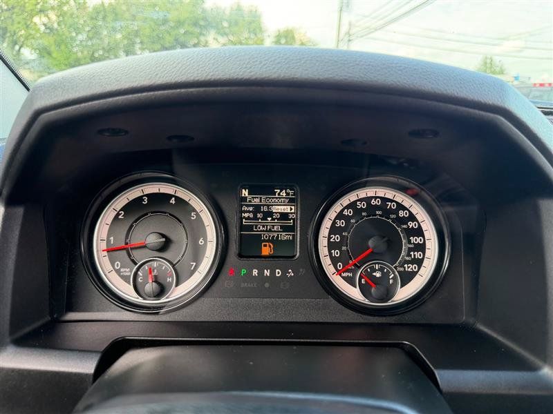 Used 2018 RAM 1500 Express AWD/4WD image 27