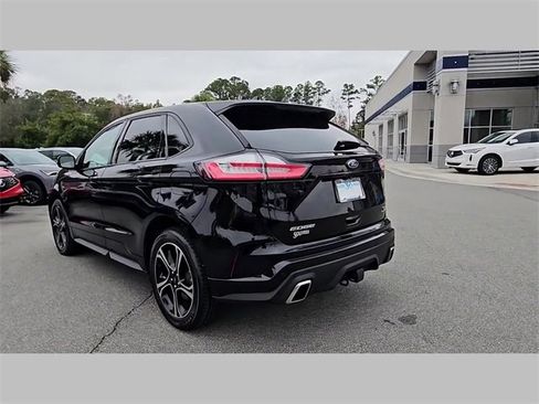 Used 2020 Ford Edge ST image 21