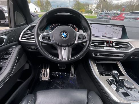 Used 2021 BMW X5 xDrive40i w/ M Sport Package AWD/4WD image 9