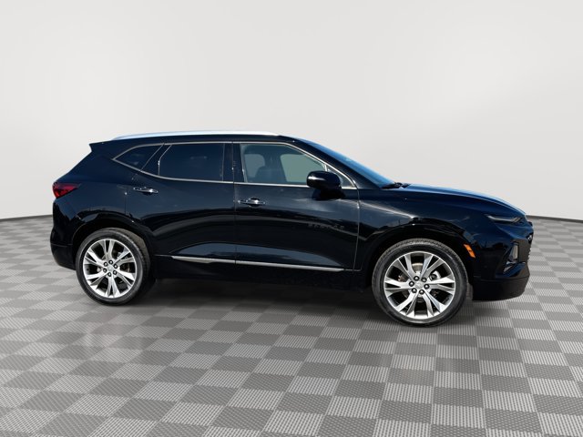 Used 2019 Chevrolet Blazer Premier w/ Sun and Wheels Package AWD/4WD image 13