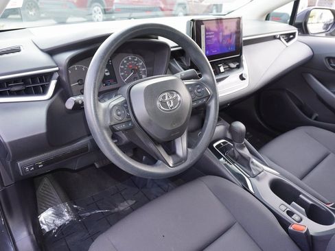 Used 2024 Toyota Corolla LE image 11