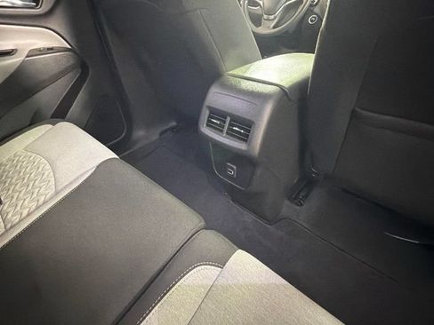 Certified 2024 Chevrolet Equinox LS w/ LS Convenience Package FWD image 27