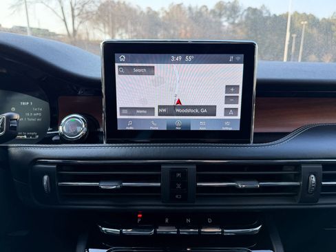 Used 2020 Lincoln Corsair Reserve w/ Equipment Group 202A image 18