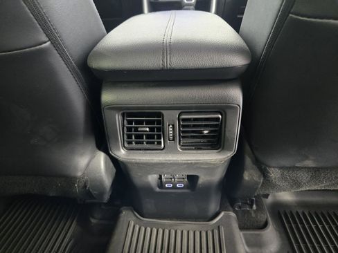 Used 2023 Toyota RAV4 XLE Premium image 32