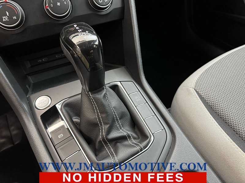 Used 2022 Volkswagen Taos S AWD/4WD image 31