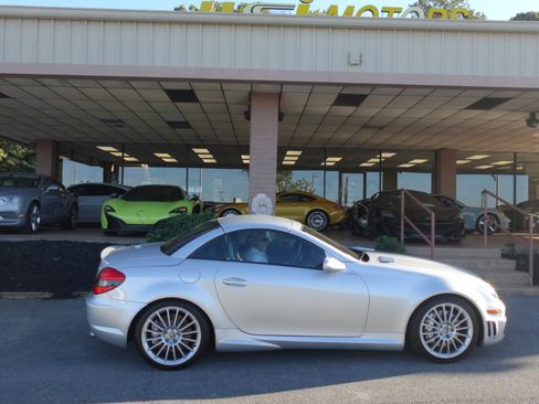 Used 2007 Mercedes-Benz SLK 55 AMG image 2