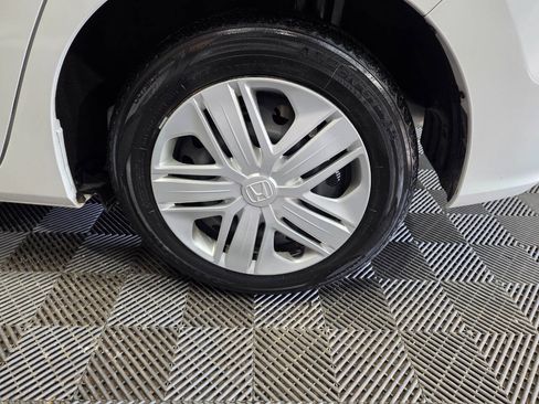 Used 2020 Honda Fit LX image 31