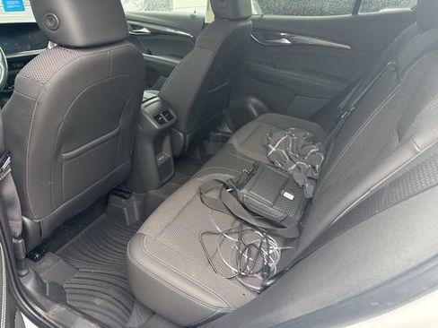 Used 2023 Buick Envision Preferred image 7