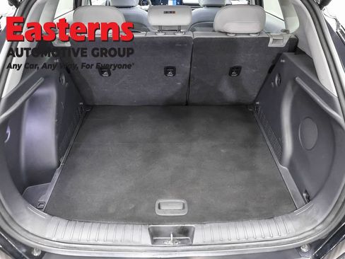 Used 2024 Hyundai Kona Limited FWD image 7