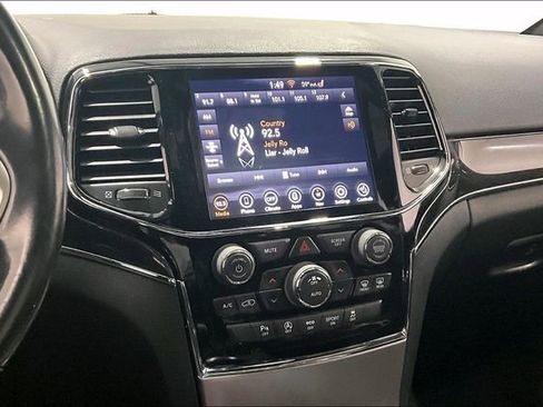 Used 2020 Jeep Grand Cherokee Trailhawk w/ Premium Lighting Group image 9