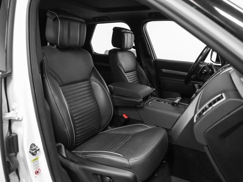 Used 2022 Land Rover Discovery S R-Dynamic AWD/4WD image 27