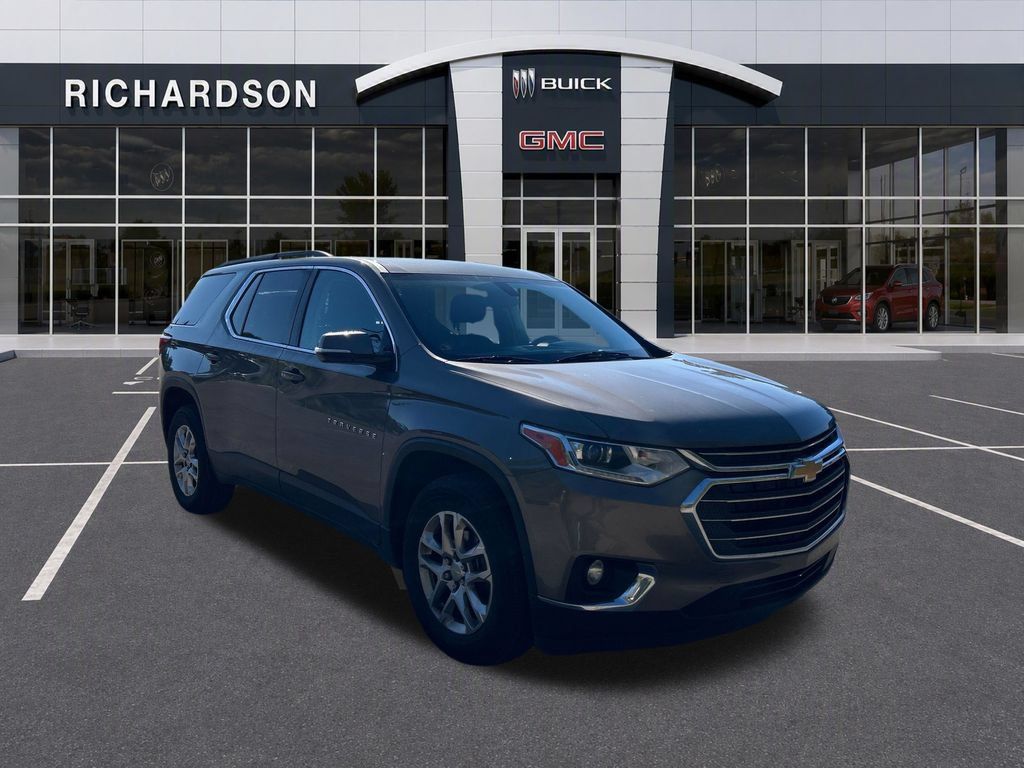 Used 2020 Chevrolet Traverse LT FWD image 8