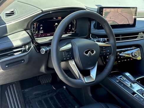 New 2026 INFINITI QX60 Luxe w/ Family Package image 13