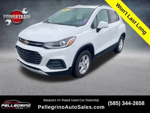 Used 2022 Chevrolet Trax LT w/ Driver Confidence Package image 1
