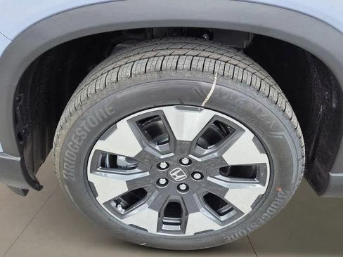 Used 2026 Honda Pilot Elite image 8