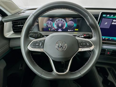 New 2026 Volkswagen Tiguan SE AWD/4WD image 11