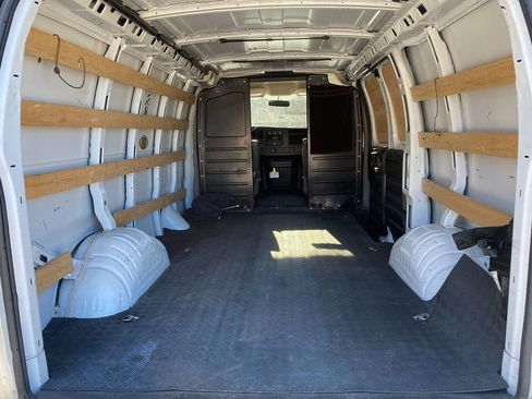 Used 2020 GMC Savana 2500 Work Van w/ Driver Convenience Package image 27