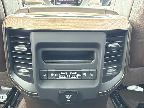 New 2026 RAM 1500 Limited image 17