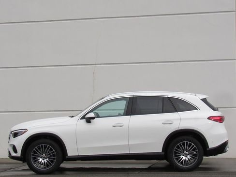 New 2026 Mercedes-Benz GLC 300 4MATIC image 4