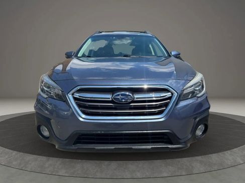 Used 2018 Subaru Outback 3.6R Limited AWD/4WD image 8