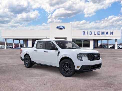 New 2026 Ford Maverick XLT w/ Equipment Group 301A AWD/4WD image 8
