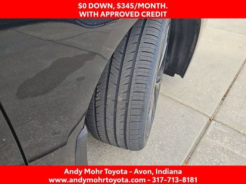 Used 2023 Toyota Corolla SE FWD image 33
