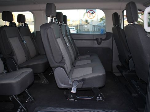 Used 2023 Ford Transit 350 XLT image 23