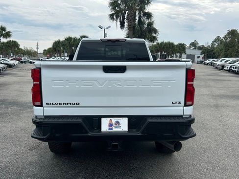 New 2026 Chevrolet Silverado 3500 LTZ w/ LTZ Plus Package AWD/4WD image 6