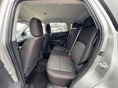 Used 2024 Mitsubishi Outlander Sport ES image 11