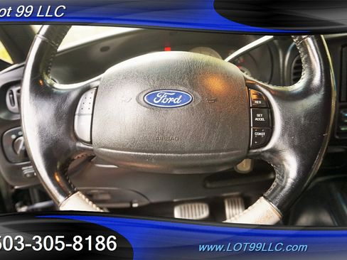 Used 2003 Ford F150 Harley-Davidson image 25