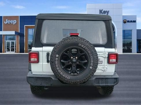 Used 2021 Jeep Wrangler Unlimited Sport AWD/4WD image 4
