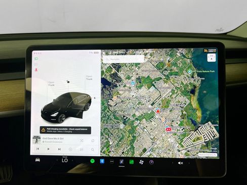 Used 2021 Tesla Model 3 Standard Range Plus image 23