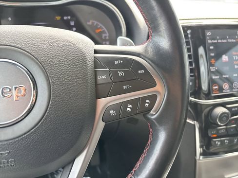 Used 2021 Jeep Grand Cherokee Trailhawk w/ Trailhawk Luxury Group AWD/4WD image 14