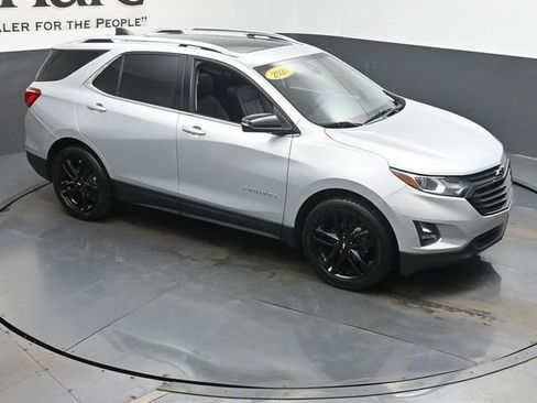 Used 2020 Chevrolet Equinox LT w/ Sport Edition FWD image 37