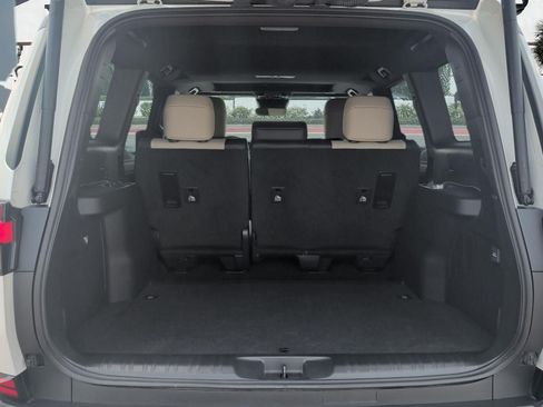 Used 2024 Lexus GX 550 AWD/4WD image 28