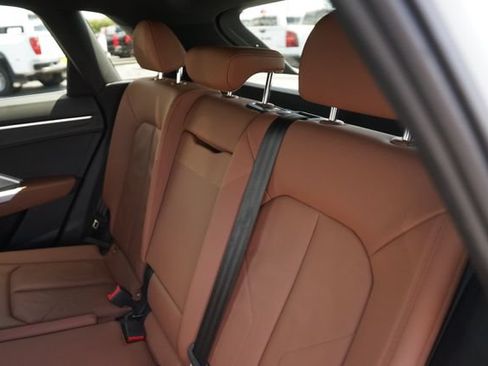 Used 2020 Audi Q3 2.0T Premium AWD/4WD image 14