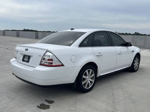 Used 2008 Ford Taurus SEL FWD image 7