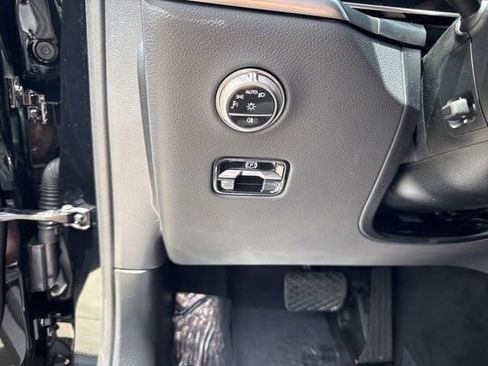 New 2025 Mercedes-Benz GLC 350e 4MATIC image 19