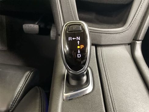 Used 2017 Cadillac XT5 Luxury image 28