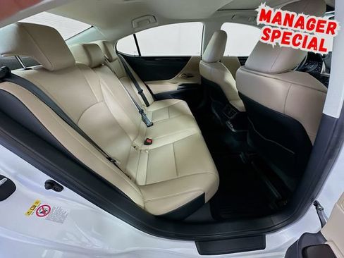 Used 2019 Lexus ES 350 w/ Premium Package FWD image 25