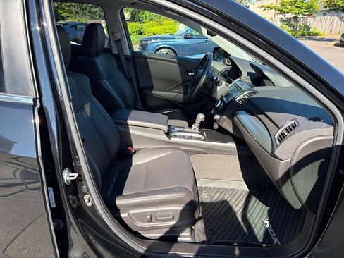 Used 2017 Acura RDX AWD w/ Advance Package image 23